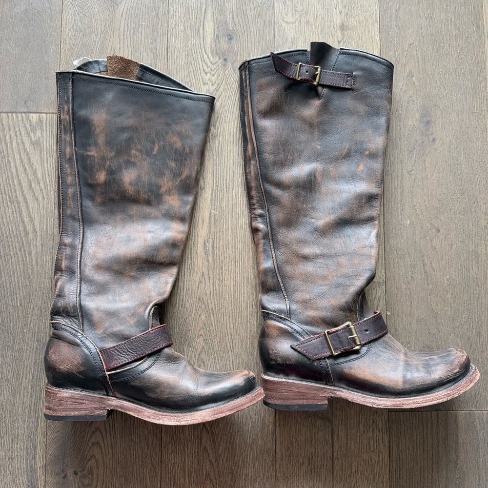Freebird Distressed Leather Moto Boots. Women’s 8. EUC